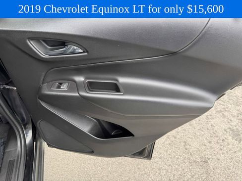 Used 2019 Chevrolet Equinox LT FWD image 12
