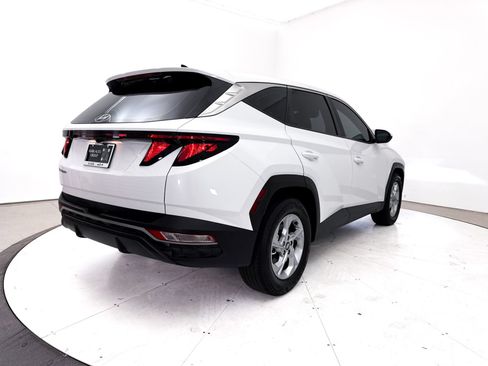 Used 2024 Hyundai Tucson SE FWD image 16