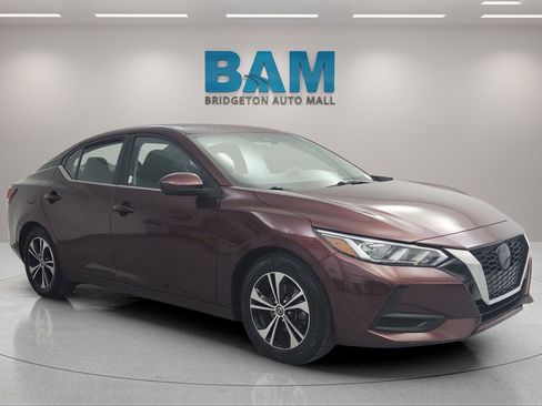 Used 2022 Nissan Sentra SV image 1