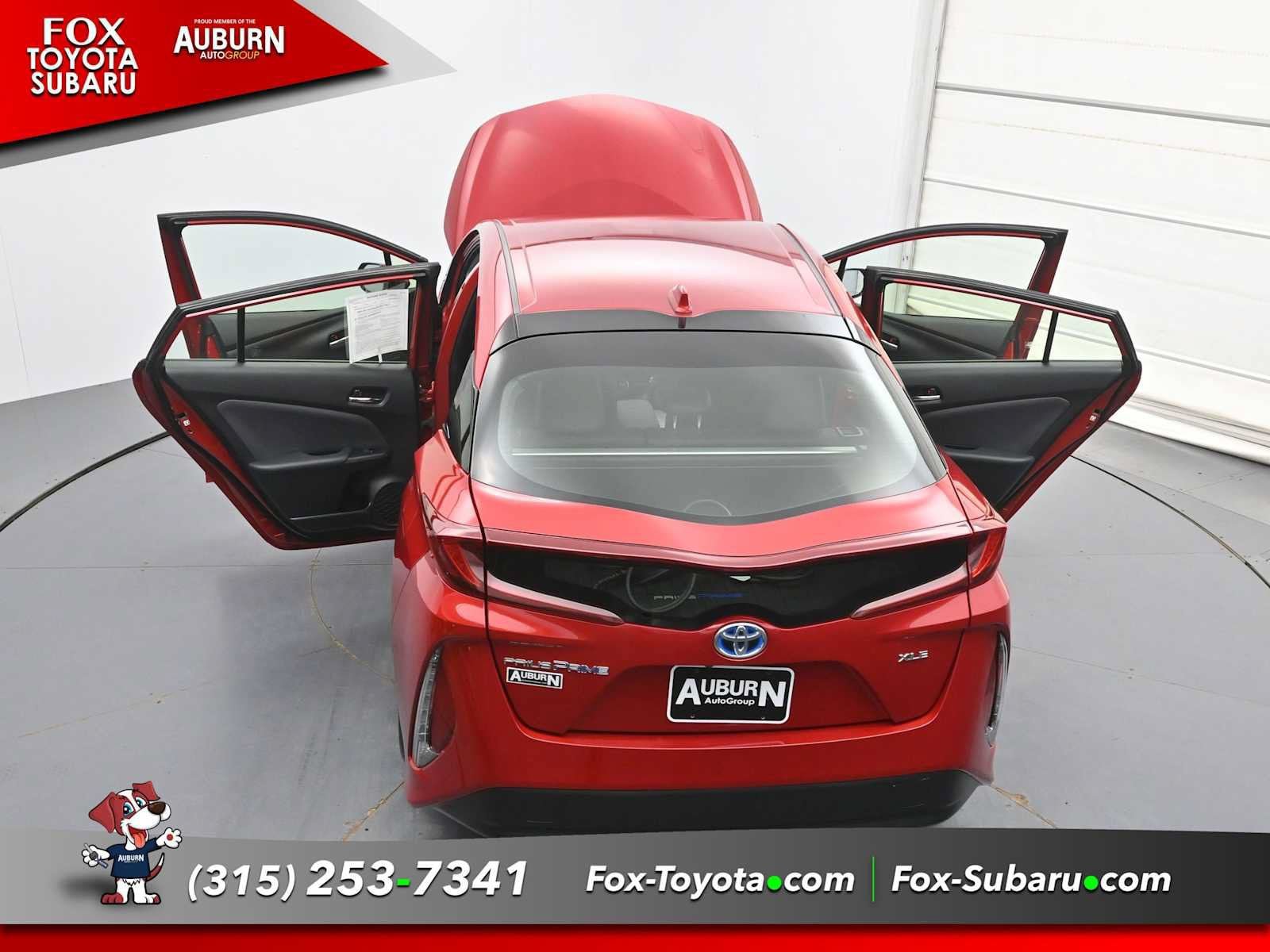 Used 2021 Toyota Prius Prime XLE FWD image 34