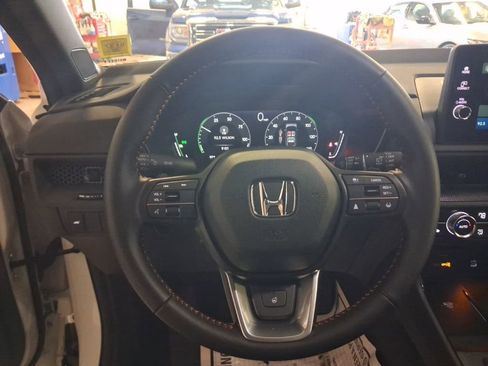 Used 2026 Honda CR-V TrailSport image 17