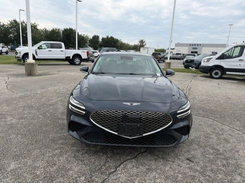 Used 2025 Genesis G70 2.5T AWD/4WD image 2