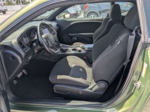 Used 2022 Dodge Challenger R/T Scat Pack w/ Dynamics Package image 8