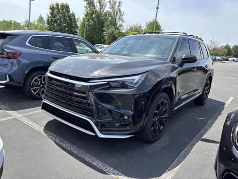 Used 2024 Lexus TX 500h AWD w/ Technology Package image 13