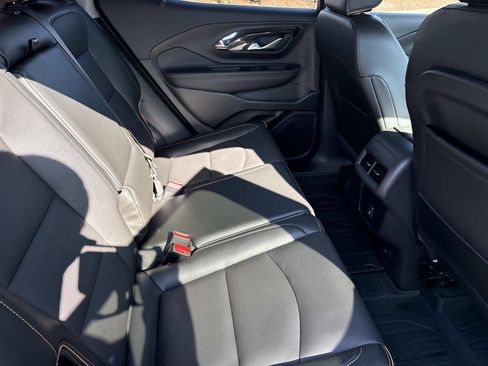 Certified 2024 GMC Terrain AT4 w/ Infotainment Package II image 31