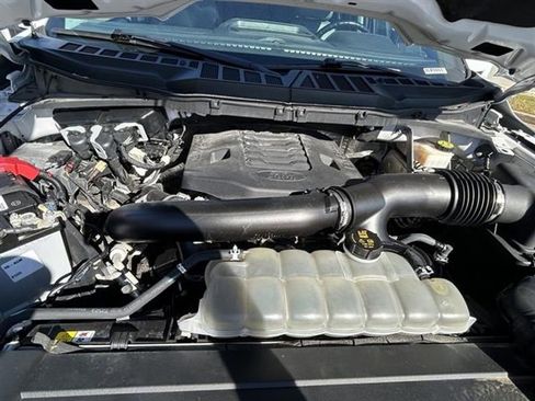 Used 2021 Ford F150 Lariat w/ Equipment Group 501A Mid image 28