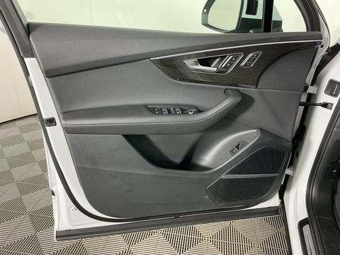 Used 2023 Audi Q7 3.0T Premium Plus image 20
