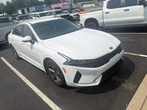 Used 2021 Kia K5 LXS FWD image 2