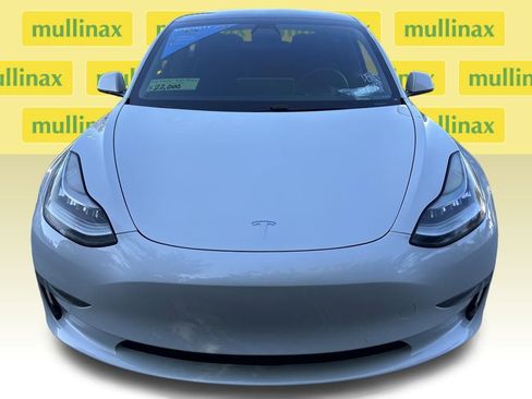 Used 2021 Tesla Model 3 Standard Range Plus image 15