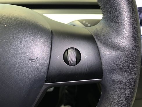Used 2021 Tesla Model Y Performance AWD/4WD image 25