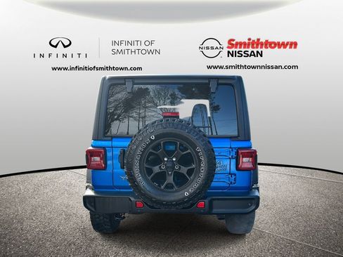 Used 2022 Jeep Wrangler Unlimited Willys image 8