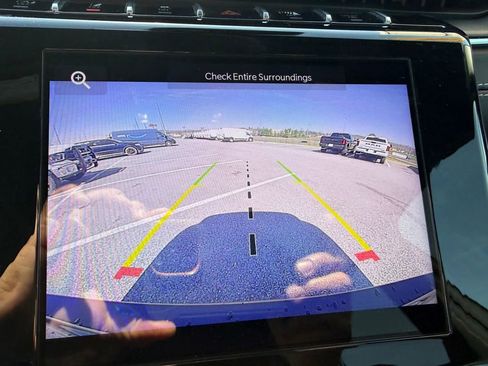 Used 2024 Jeep Grand Cherokee L Laredo image 20