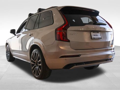 New 2026 Volvo XC90 B6 Ultra w/ Lounge Package AWD/4WD image 2