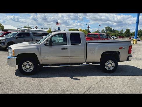 Used 2008 Chevrolet Silverado 2500 LT w/ 2LT Convenience Package AWD/4WD image 33