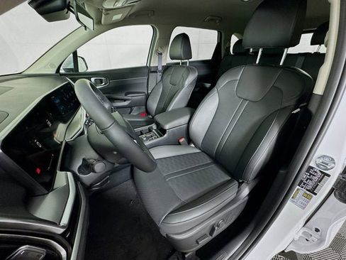 New 2026 Kia Sorento S image 21