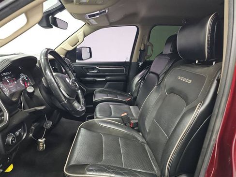 Used 2019 RAM 1500 Laramie AWD/4WD image 7