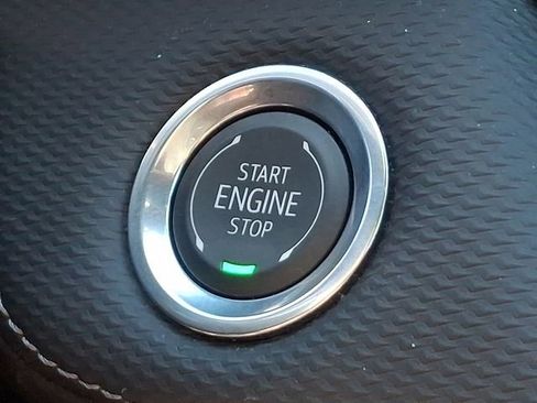 Used 2026 Chevrolet Equinox LT w/ Convenience Package II AWD/4WD image 15