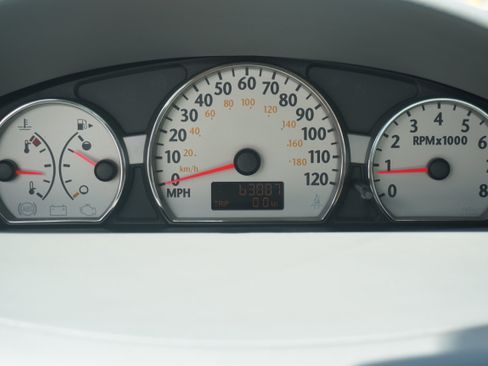 Used 2005 Saturn ION Level 3 w/ Travel Pkg FWD image 16