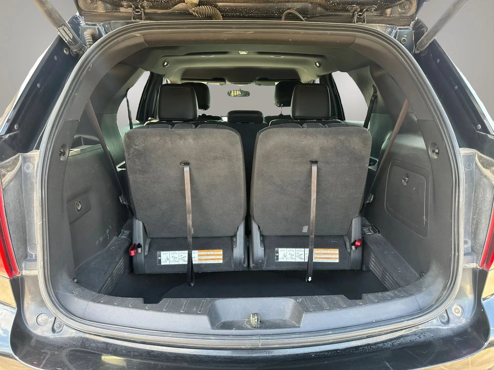 Used 2013 Ford Explorer XLT FWD image 11