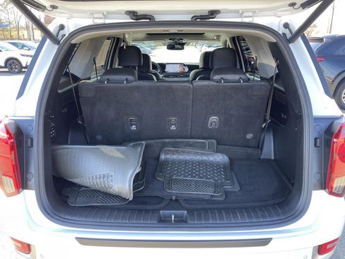 Used 2022 Hyundai Palisade Limited w/ Cargo Package image 18