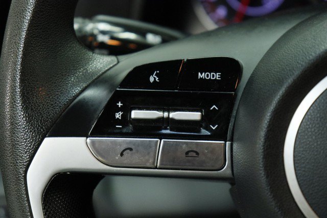 Used 2023 Hyundai Elantra SEL FWD image 10