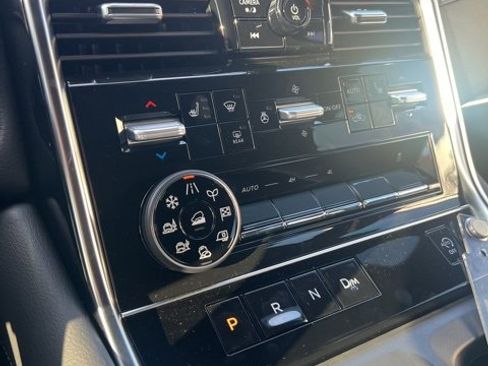 New 2026 Nissan Armada SL w/ Captain's Chari Seat Package image 15