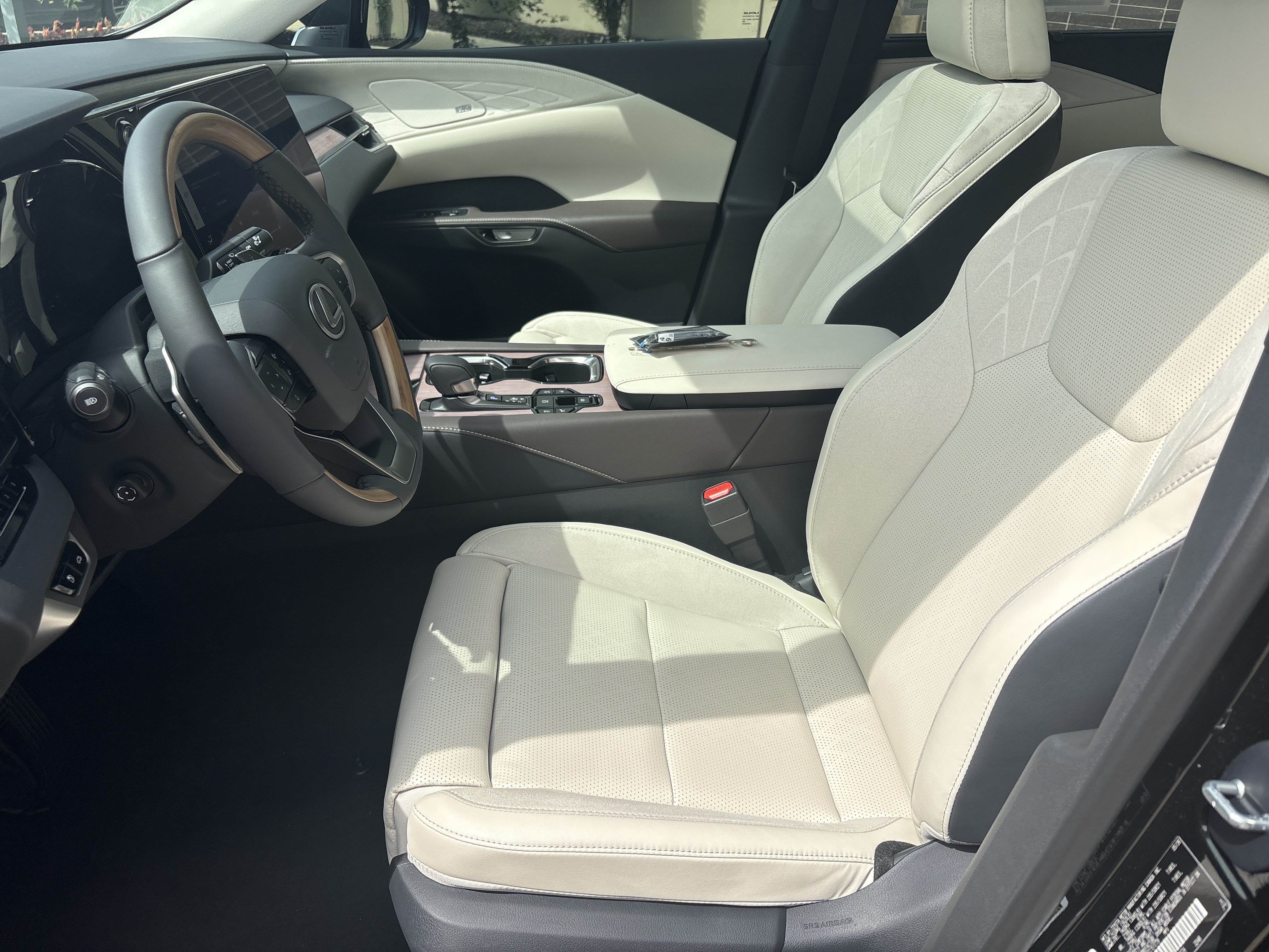 New 2026 Lexus RX 350 AWD w/ Convenience Package image 15