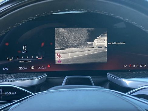 Certified 2025 Cadillac Escalade V w/ LPO, ONYX Package image 25