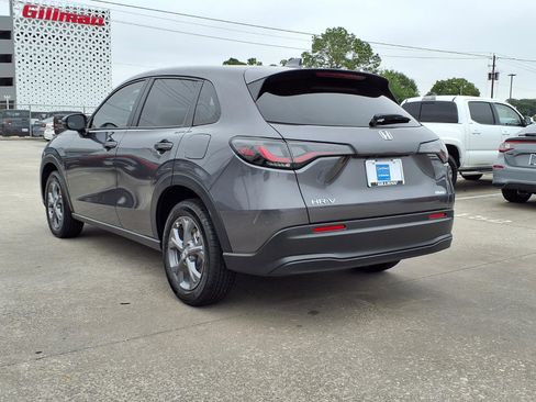 Certified 2026 Honda HR-V LX image 3