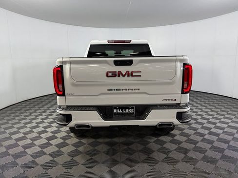Used 2023 GMC Sierra 1500 AT4 AWD/4WD image 9