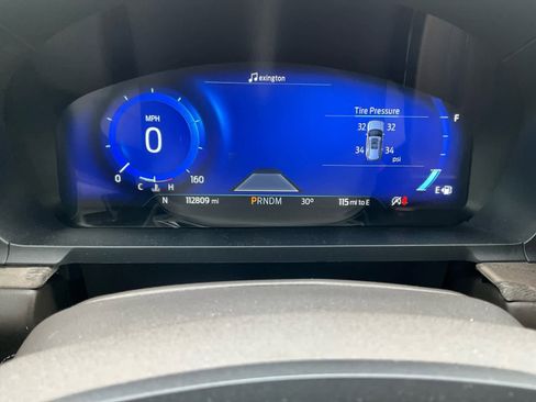 Used 2020 Ford Explorer Platinum w/ Premium Technology Package image 24