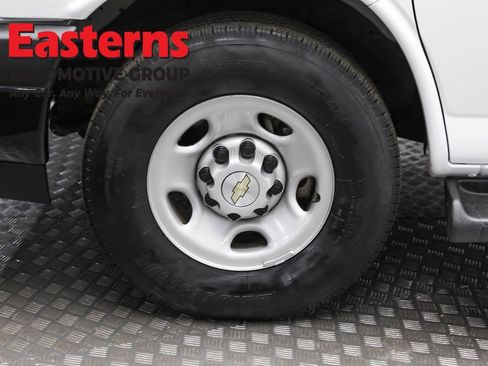 Used 2023 Chevrolet Express 3500 LS RWD image 30