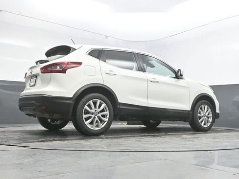 Used 2020 Nissan Rogue Sport S w/ Appearance Package FWD image 30