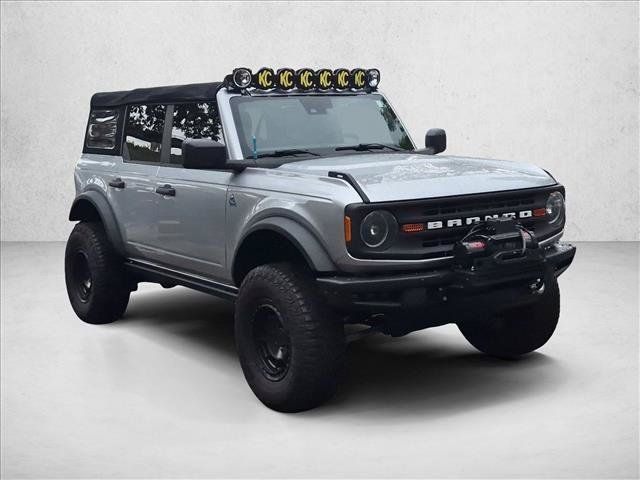 Used 2022 Ford Bronco Black Diamond AWD/4WD image 3