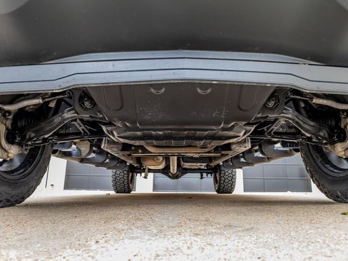 Used 2020 Chevrolet Silverado 1500 RST w/ Rally Edition AWD/4WD image 14