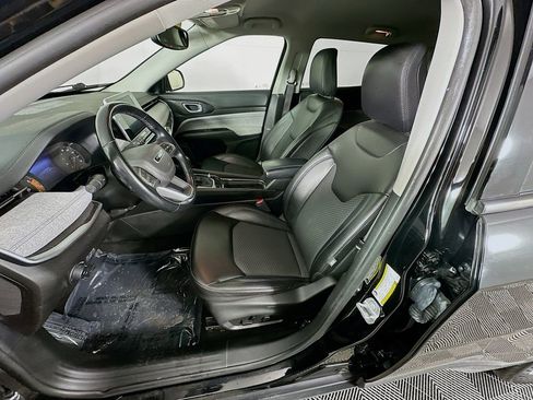 Certified 2022 Jeep Compass Latitude w/ Convenience Group image 31