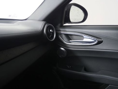 Used 2024 Alfa Romeo Giulia Quadrifoglio w/ Active Assist Plus Package image 34