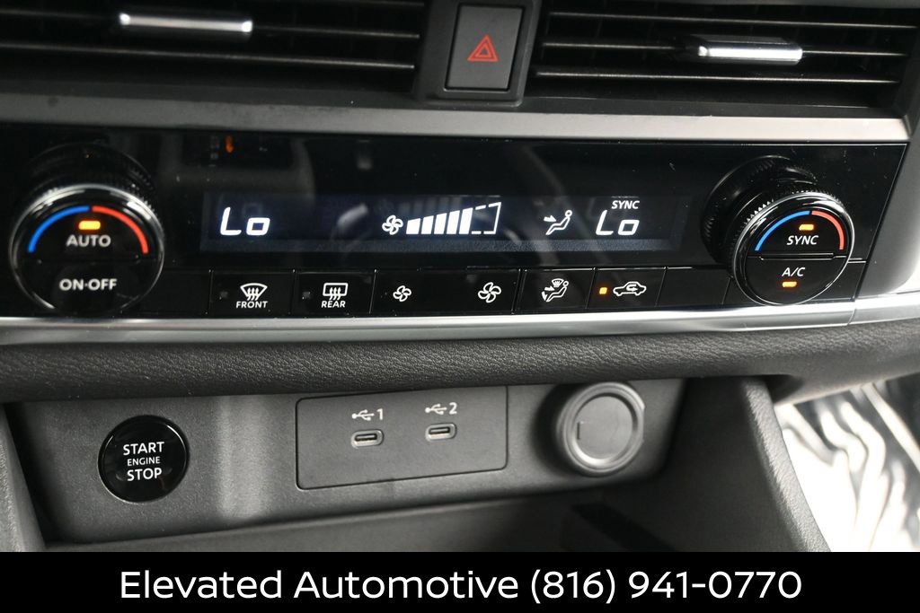 Certified 2026 Nissan Rogue SV AWD/4WD image 11