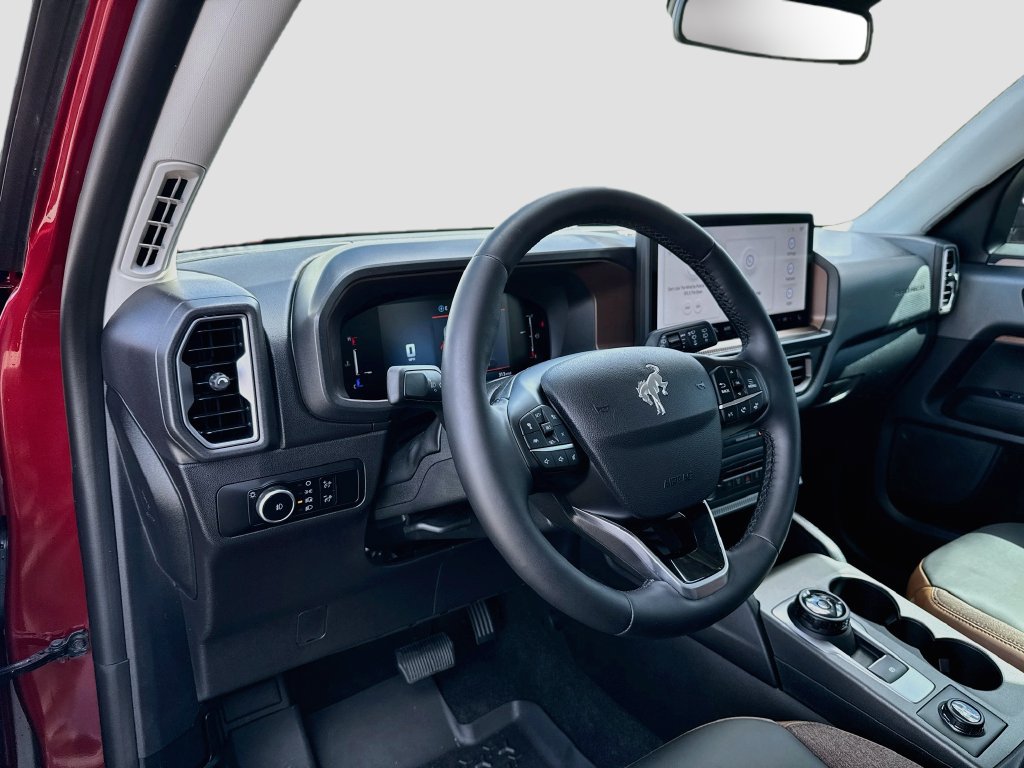 Used 2026 Ford Bronco Sport Outer Banks AWD/4WD image 9