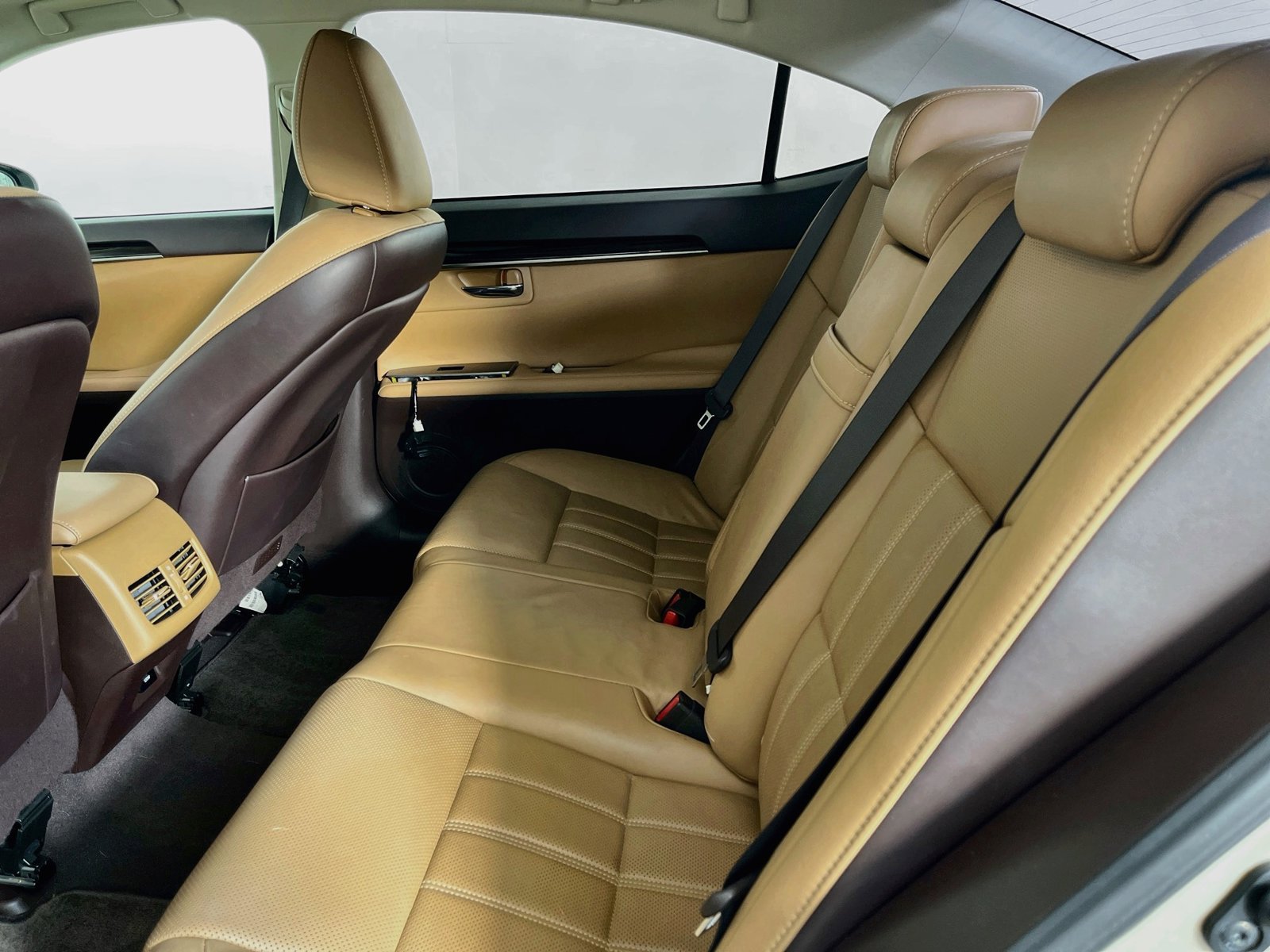 Used 2017 Lexus ES 350 w/ Luxury Package FWD image 33