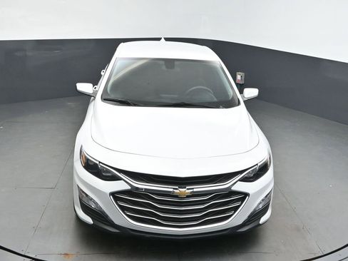 Used 2020 Chevrolet Malibu LT image 38