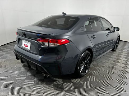 Certified 2025 Toyota Corolla SE image 5