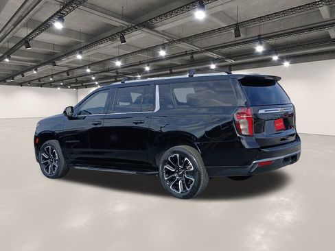 Used 2023 Chevrolet Suburban LS image 14