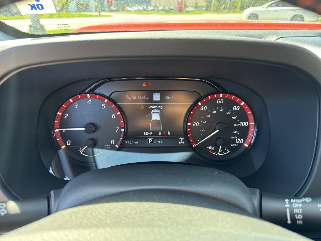 Certified 2025 Nissan Frontier PRO-4X w/ Pro Premium Package AWD/4WD image 9