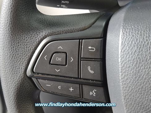 Used 2023 Toyota Sienna LE FWD image 26