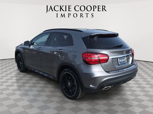 Used 2019 Mercedes-Benz GLA 250 4MATIC image 7