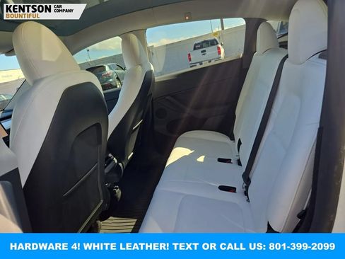 Used 2023 Tesla Model Y Performance AWD/4WD image 10
