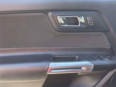 Certified 2016 Ford Mustang GT w/ GT Performance Package image 9