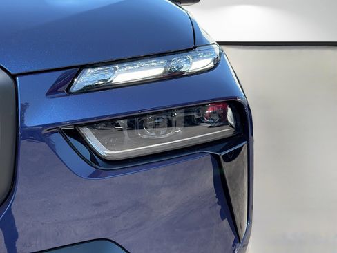 New 2027 BMW X7 M60i AWD/4WD image 9