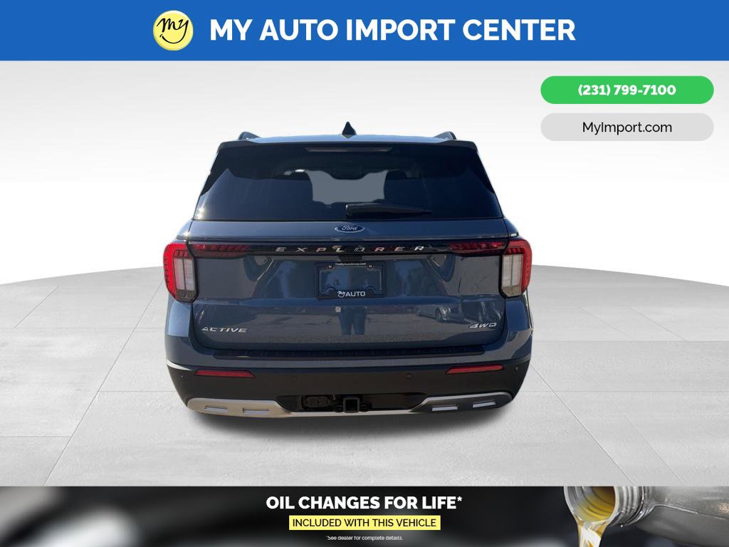 Used 2025 Ford Explorer Active w/ Active Comfort Package AWD/4WD image 6